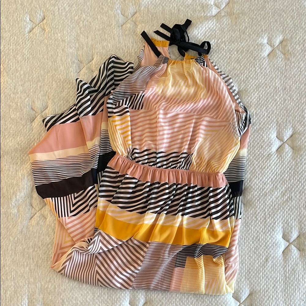 Vince Camuto Dress Halter Neck